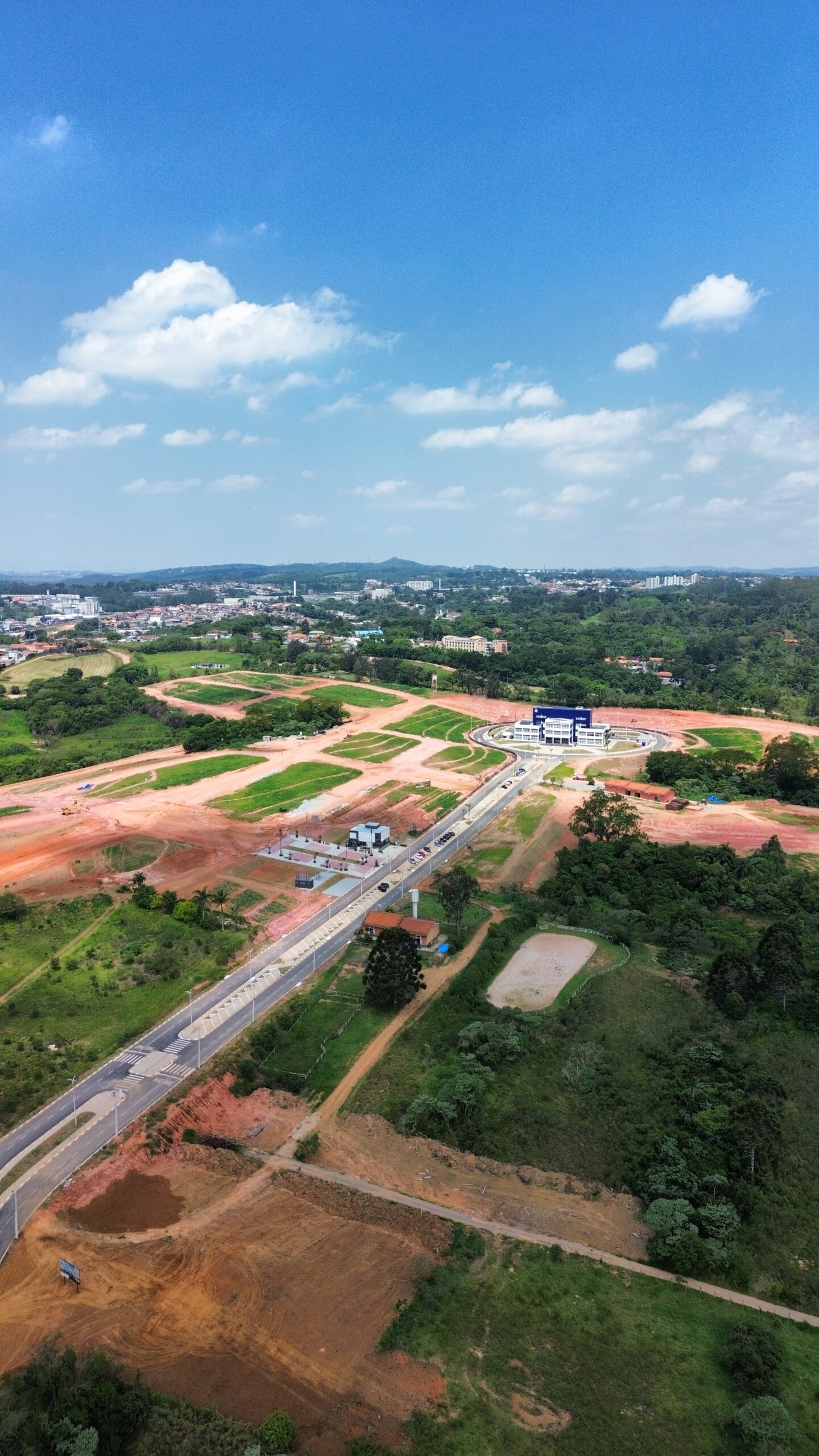 dji_fly_20251127_131958_438_1764260429768_photo_optimized