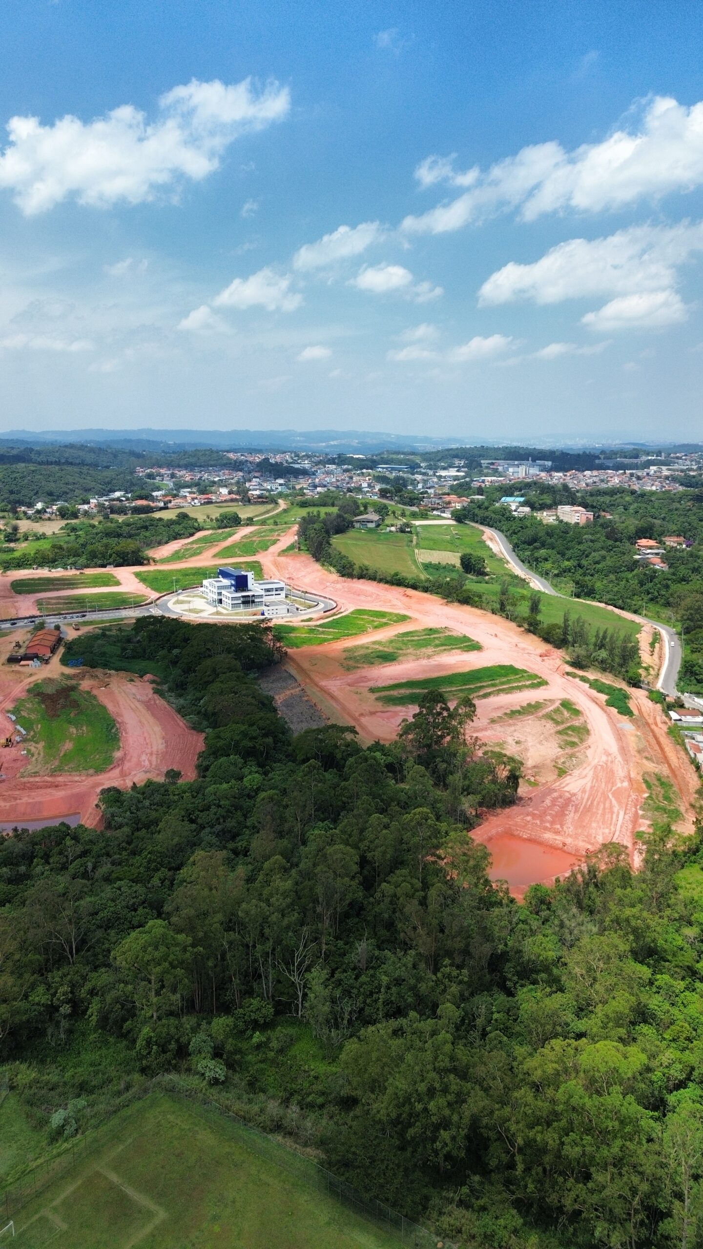 dji_fly_20251127_132330_441_1764260756678_photo_optimized