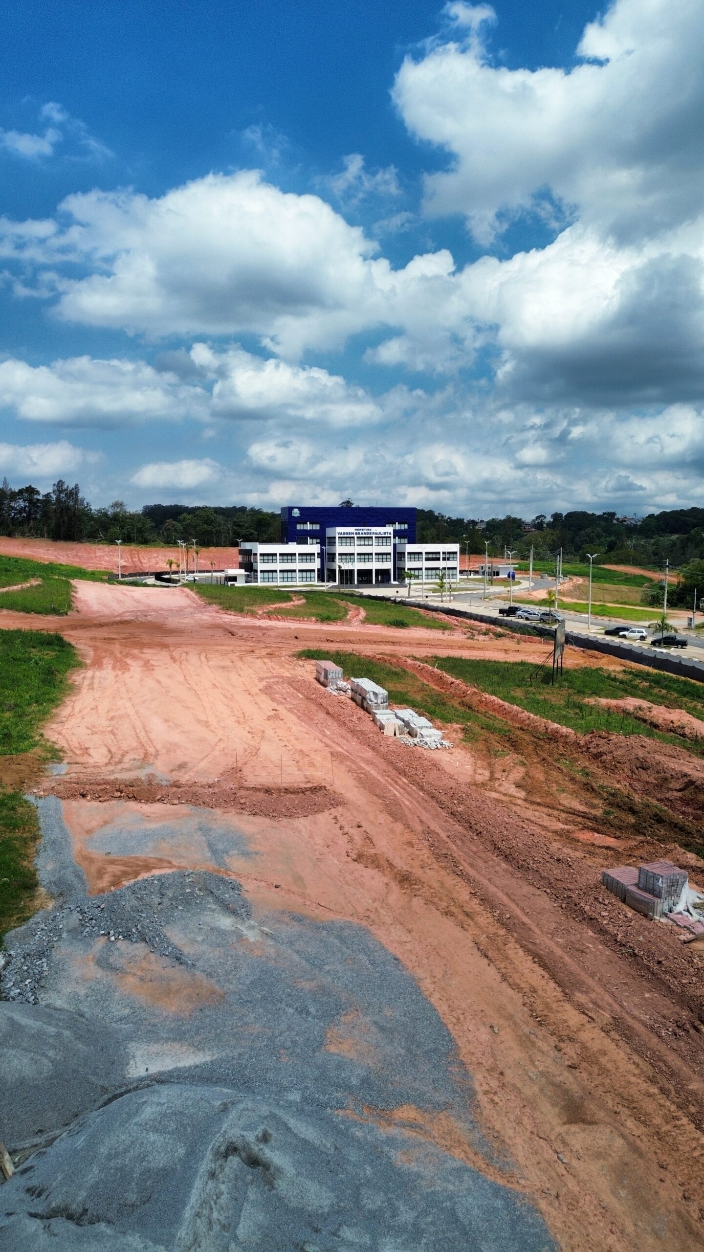 dji_fly_20251127_133028_455_1764261037100_photo_optimized